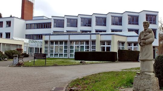 Nach dem Rückzug der Marienhaus-Gruppe als Krankenhausträgerin läuft derzeit die Suche nach einem alternativen Versorgungsmodell
