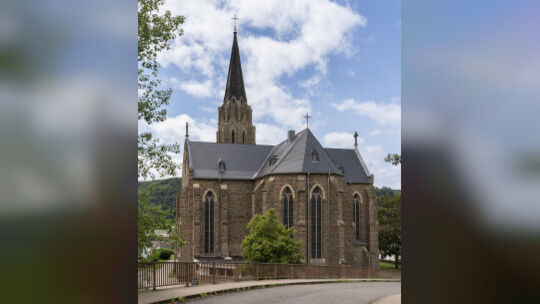 Pfarrkirche St Suitbert Rheinbrohl