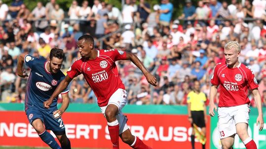 TuS Rot-Weiss Koblenz vs Fortuna Duesseldorf --- Fussball --- DFB-Pokal --- 19.08.2018