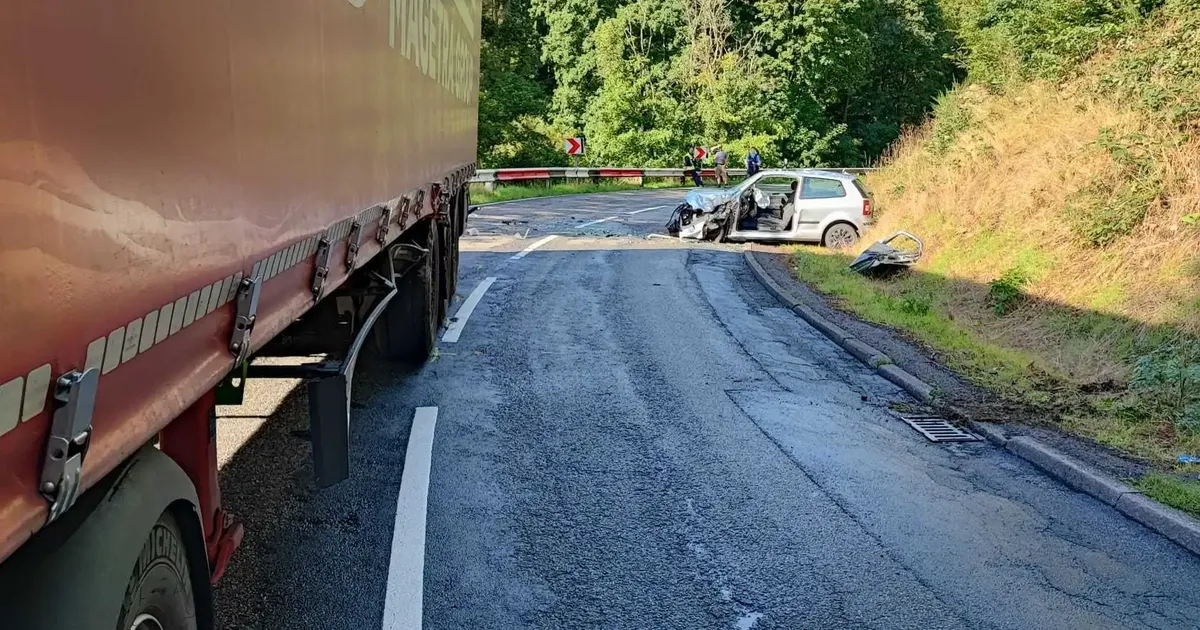 Unfall auf der L335 bei Braubach: Person wird schwer verletzt - Rhein ...