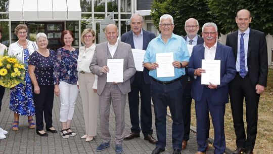 ehrennadel-rlp-fur-5-verdienste-ortsburgemeister_ii