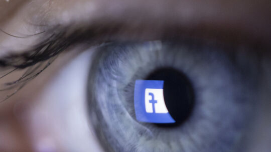 Ukraine-Konflikt - Russland blockiert Facebook