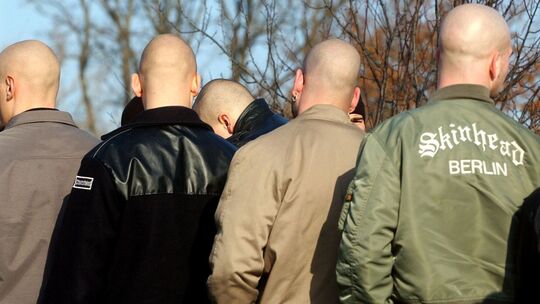 Faeser verbietet Neonazi-Gruppe
