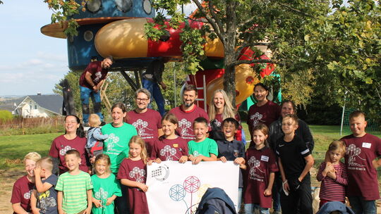 01-bundenbach_gruppenfoto_foto-lena-reidenbach