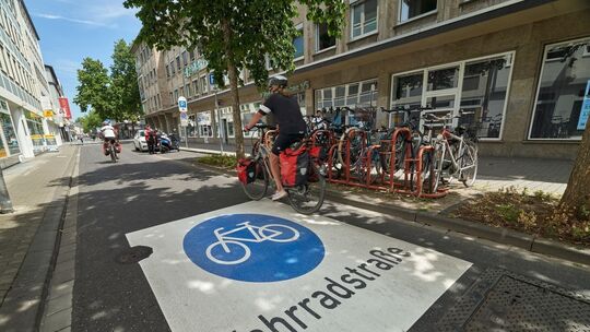 Erste Fahrradstrasse geht offiziell in Betrieb