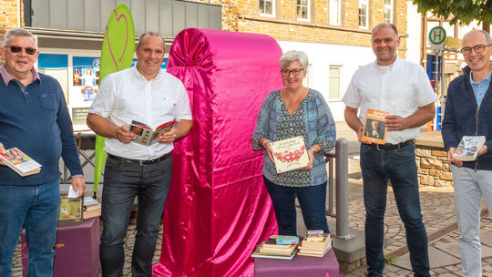 bucherschrank-treis-karden