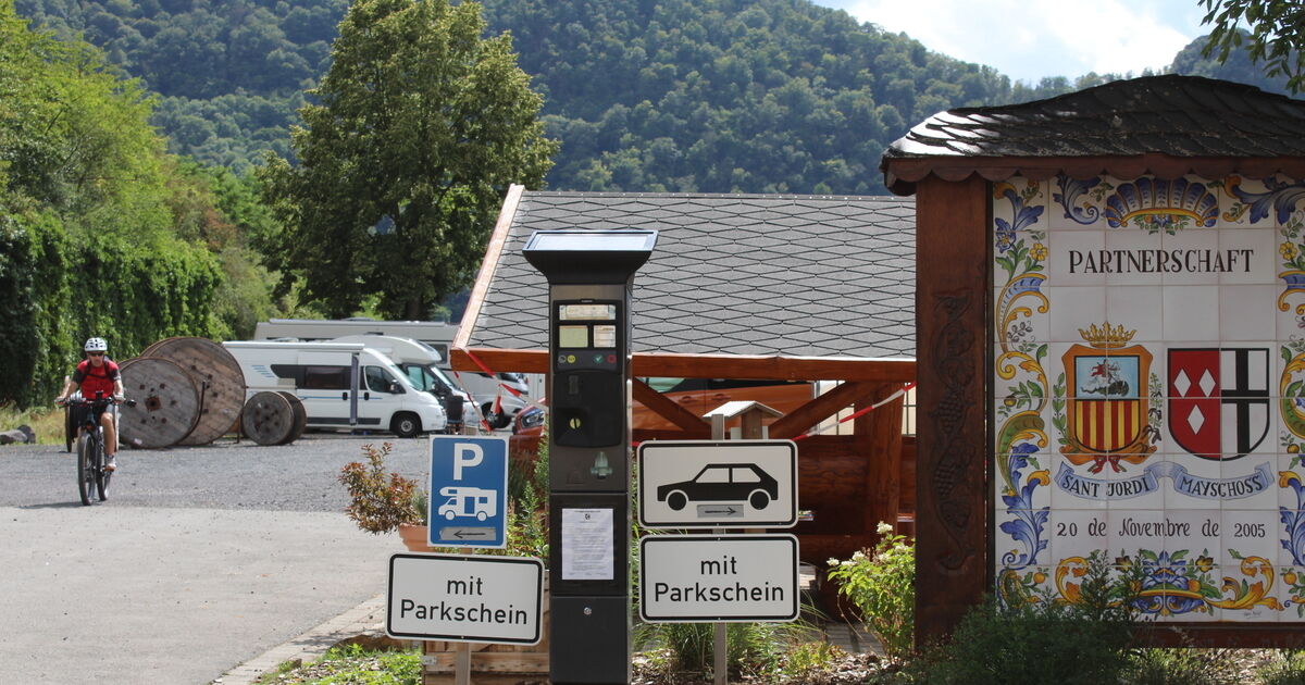 Nach der zweiten ausgefallenen Camper-Saison schleppt sich der Wieder- und  Neuaufbau an der Ahr dahin: Mit drei Pltzen ins Campingjahr 2024? So ist  die Lage im Ahrtal - Kreis Ahrweiler - Rhein-Zeitung
