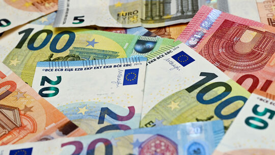 Land muss bei sehr guter Konjunktur Schulden tilgen