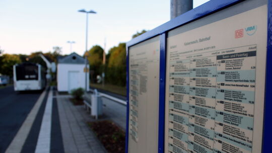 kaisersesch_bahnhof_busse_111023-3_bearb