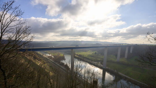 Schäden an Moseltalbrücke Winningen