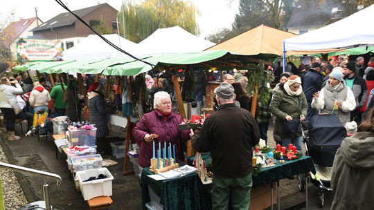 2022-weihnachtsmarkt-reichenbach-32