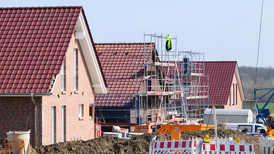 Wohnimmobilien in Deutschland verteuern sich kräftig