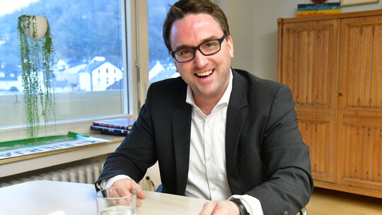 Breisig Zinngießen mit BM Marcel Caspers