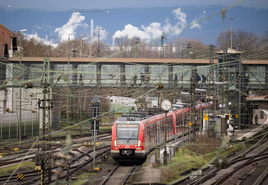 Erneut bremst Streik Bahnreisende in Rheinland-Pfalz aus – Noch mehr  Zugausfälle an der Nahe? - Rheinland-Pfalz - Rhein-Zeitung