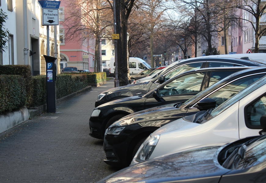 Anwohner-Parken wird in der Stadt teurer: Preissteigerung bis zu