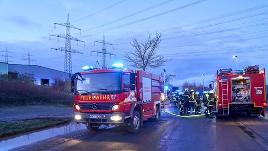 Feuerwehr- und Polizeieinsatz in Andernach-Miesenheim