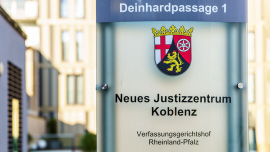 Mündliche Verhandlung zu Corona-Sondervermögen