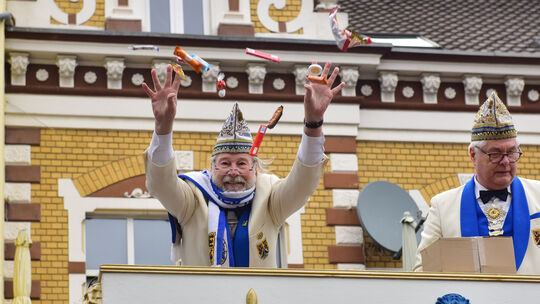 Eindrücke vom Karnevalsumzug in Bad Neuenahr am Sonntag, dem 4. Februar 2024.