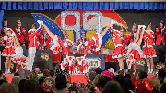 Karneval im Kaisersaal Rhens