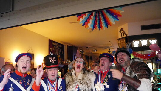 Närrisches Treiben in Koblenz karneval-kneipe-ragnarok