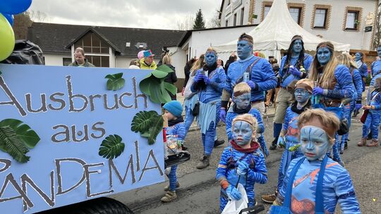 Rosenmontagsumzug in Urmersbach
