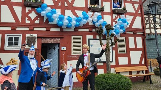 rathaussturmung_iii - 1