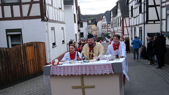 Impressionen vom Umzug in Waldorf. dscf5317