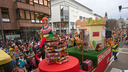 Rosenmontagzug in Koblenz