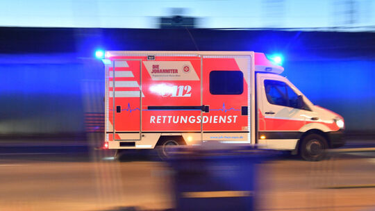 Autofahrerin kommt schwer verletzt in ein Krankenhaus