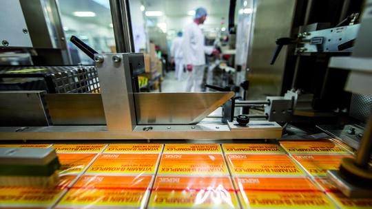 pressefoto1_solida-verpackungslinie