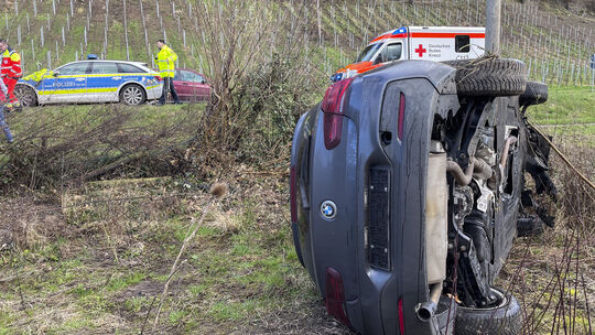 Unfall B42 Unkel Araltankstelle