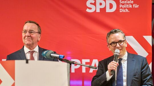 Verteidigungsminister Pistorius zu Gast in Koblenz