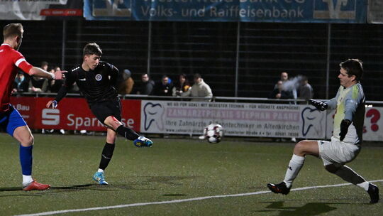 Fussball, Rheinlandpokal. Viertelfinale, SG Neitersen-Altenkirchen vs. FSV Salmrohr, 06.03.2024