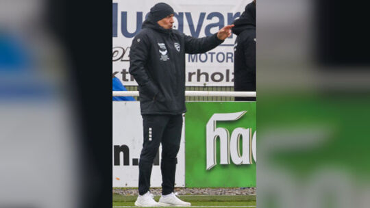 Rheinlandliga Saison 23/24Spiel HWW Niederrossbach - SG Hochwaldam 17.02.2024 in Niederrossbach, Kunstrasenplatz