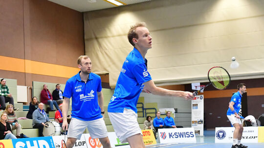k502 Badminton