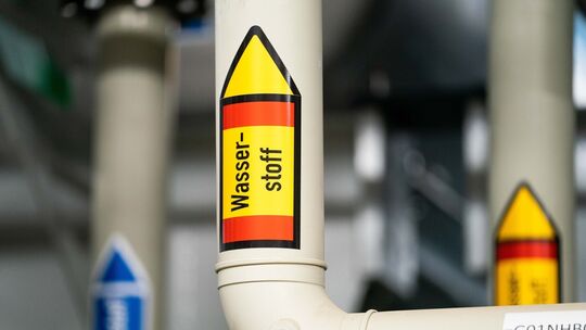 Inbetriebnahme größte grüne Wasserstofferzeugungsanlage Bayern