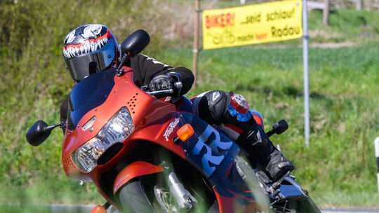 Start in die Motorradsaison am Osterwochenende