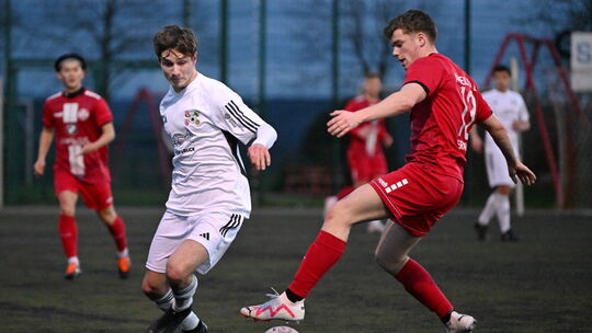 Fussball, Rheinlandliga, SG Malberg vs. Ahrweiler BC, 03.04.2024