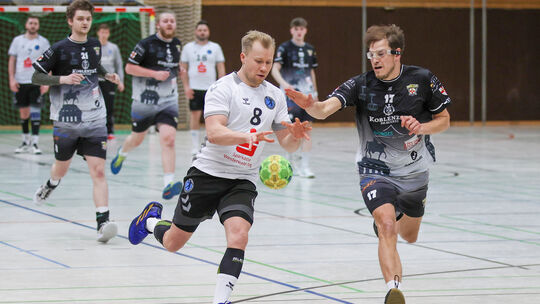 Handball Verbandsliga Ost Saison 23/24
Spiel HSG Westerwald I - HC Koblenz II
am 13.04.2024 in Westerburg, Realschule