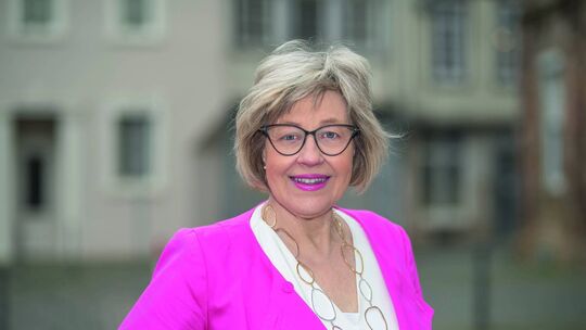 Birgit Ensminger-Busse