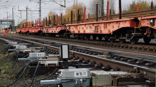 neue-schienen-u-weichen_2023-11-26