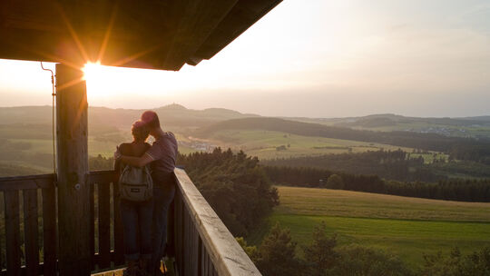 traumpfad-booser-doppelmaar-kappest-fur-remet-booser-doppelmaartour-blick-booser-eifelturm-41