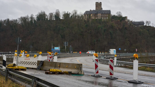 Lahnbrücke der Bundesstrassse 42 für ein Jahr gesperrt