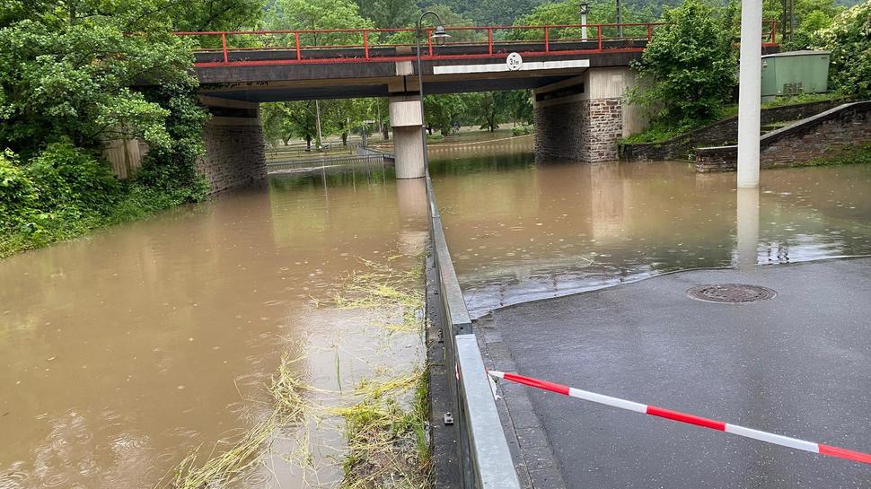 Hochwasser in Pommern an der Mosel