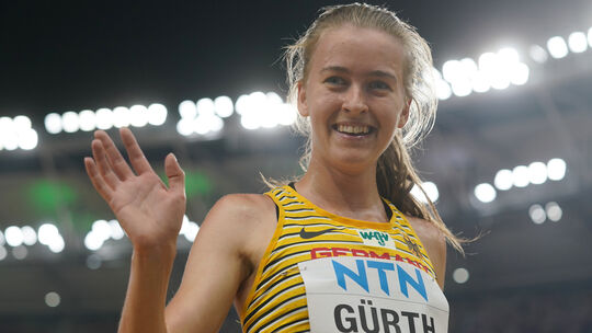 Leichtathletik: Weltmeisterschaft, 3000 m Hindernis, Finale, Frauen, im nationalen Leichtathletikzentrum. Olivia Gürth wird «Lei Olivia Gürth