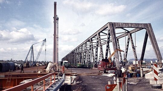 50 Jahre Raiffeisenbrücke