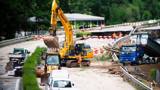 Sanierungsarbeiten an der A13 in der Schweiz