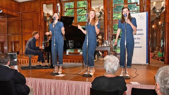 217-2024-airlettes-begeistern-bei-auftakt-der-sommerclassics-in-andernach