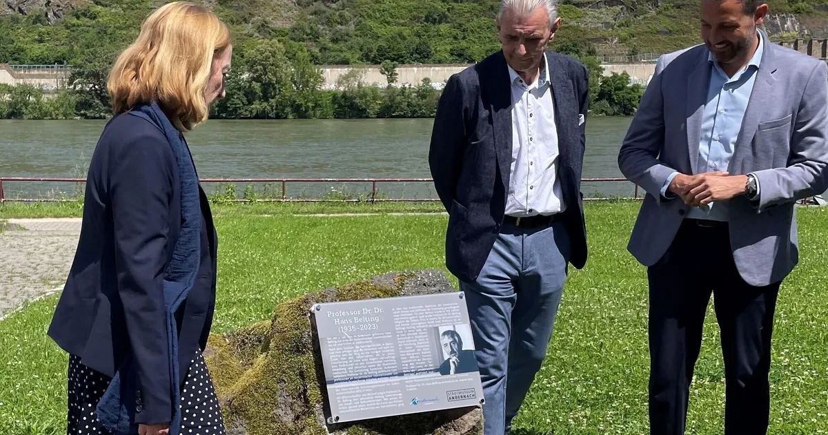 Erinnerung an großen Sohn der Stadt Andernach Gedenktafel für