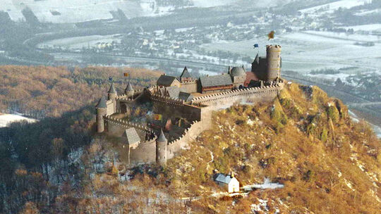 Landskron-Rekonstr-A-Schmickler2006